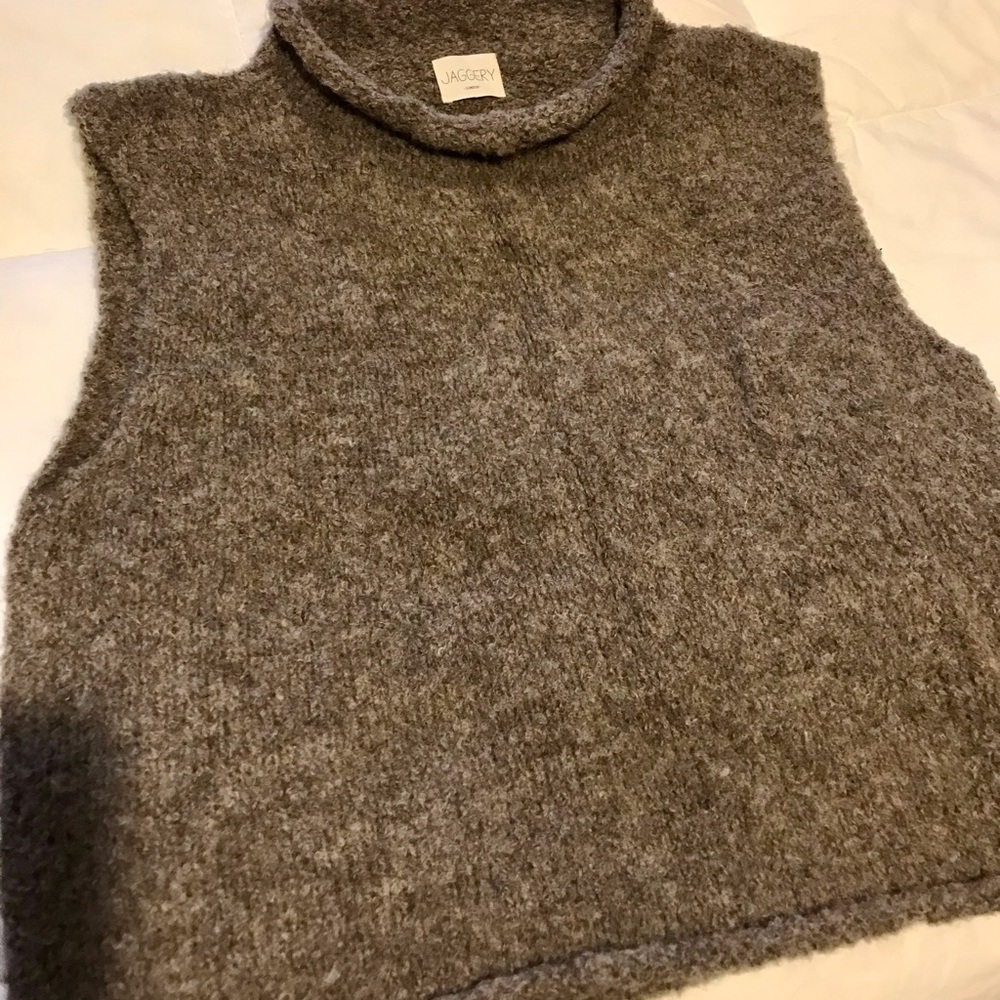 Jaggery London Tino vest
